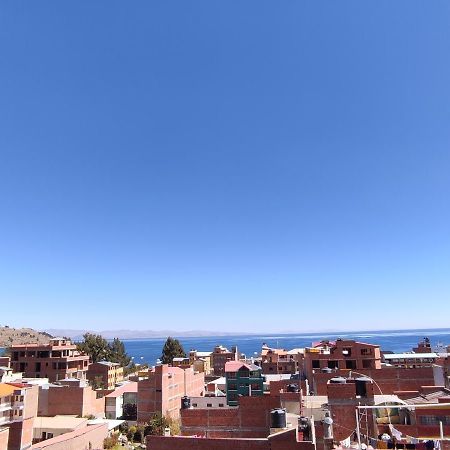 Bed and Breakfast Hostal Sol Y Luna Копакабана Экстерьер фото