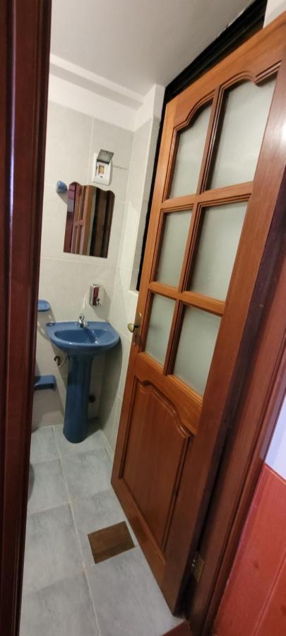 Bed and Breakfast Hostal Sol Y Luna Копакабана Экстерьер фото