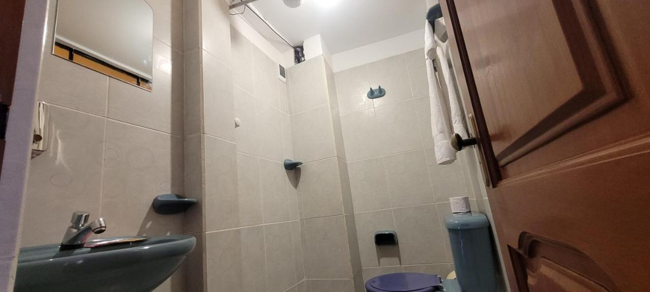 Bed and Breakfast Hostal Sol Y Luna Копакабана Экстерьер фото